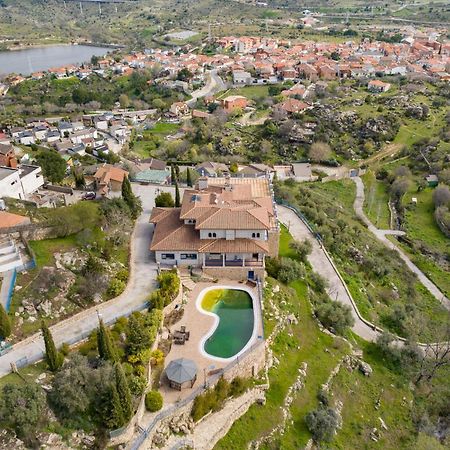 Villa Mansion Con Jacuzzi A 40 Grados, Gran Piscina Y Padel El Tiemblo Esterno foto
