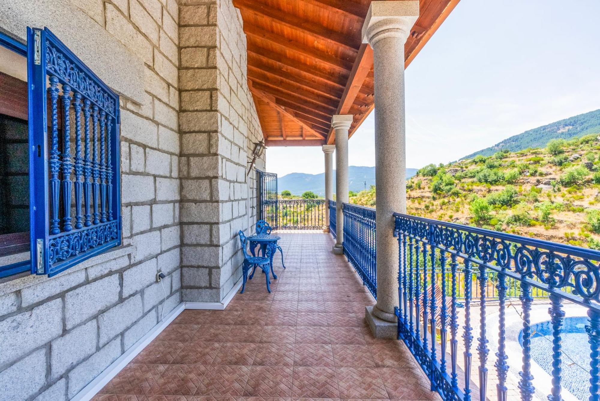 Villa Mansion Con Jacuzzi A 40 Grados, Gran Piscina Y Padel El Tiemblo Esterno foto