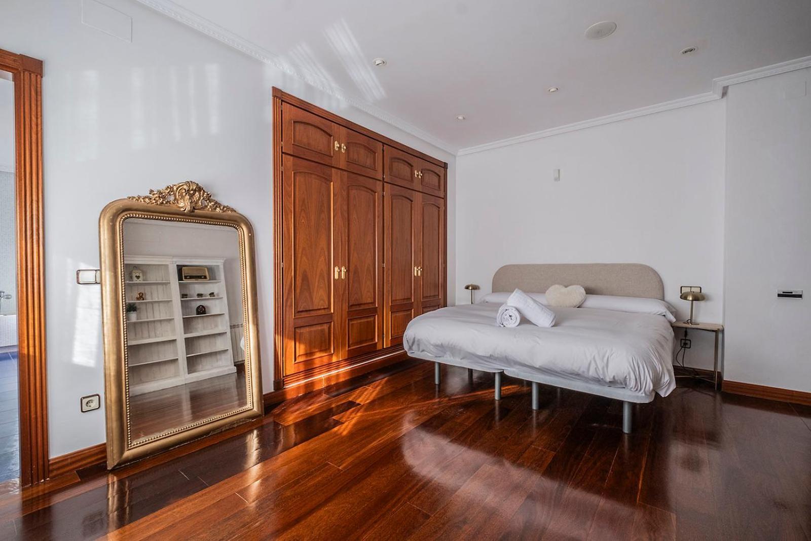Villa Mansion Con Jacuzzi A 40 Grados, Gran Piscina Y Padel El Tiemblo Esterno foto