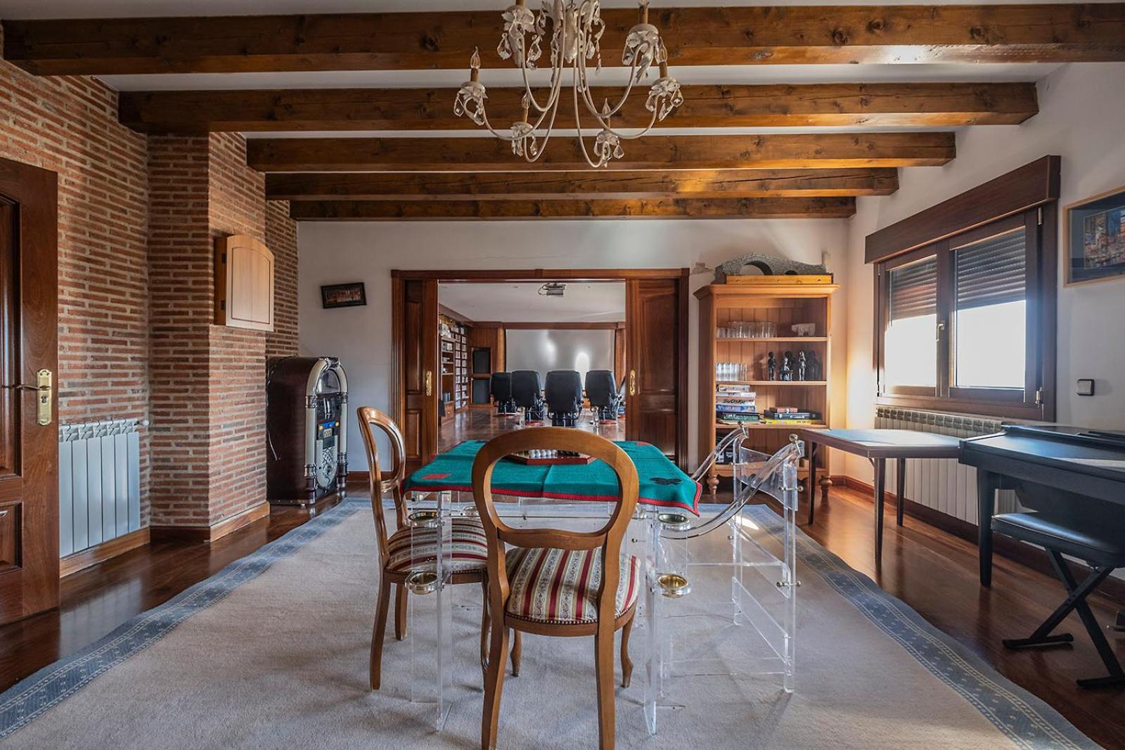 Villa Mansion Con Jacuzzi A 40 Grados, Gran Piscina Y Padel El Tiemblo Esterno foto